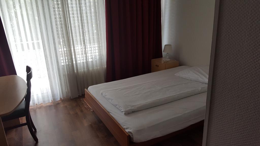Hotel Mare & Monti Bassersdorf Buitenkant foto